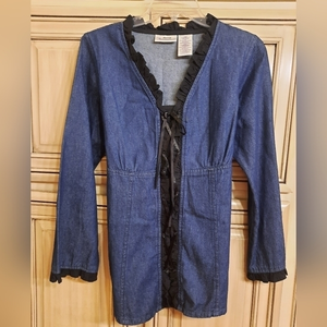 Maternity Announcements‎ - Size Medium - Tie Back - Lightweight Denim